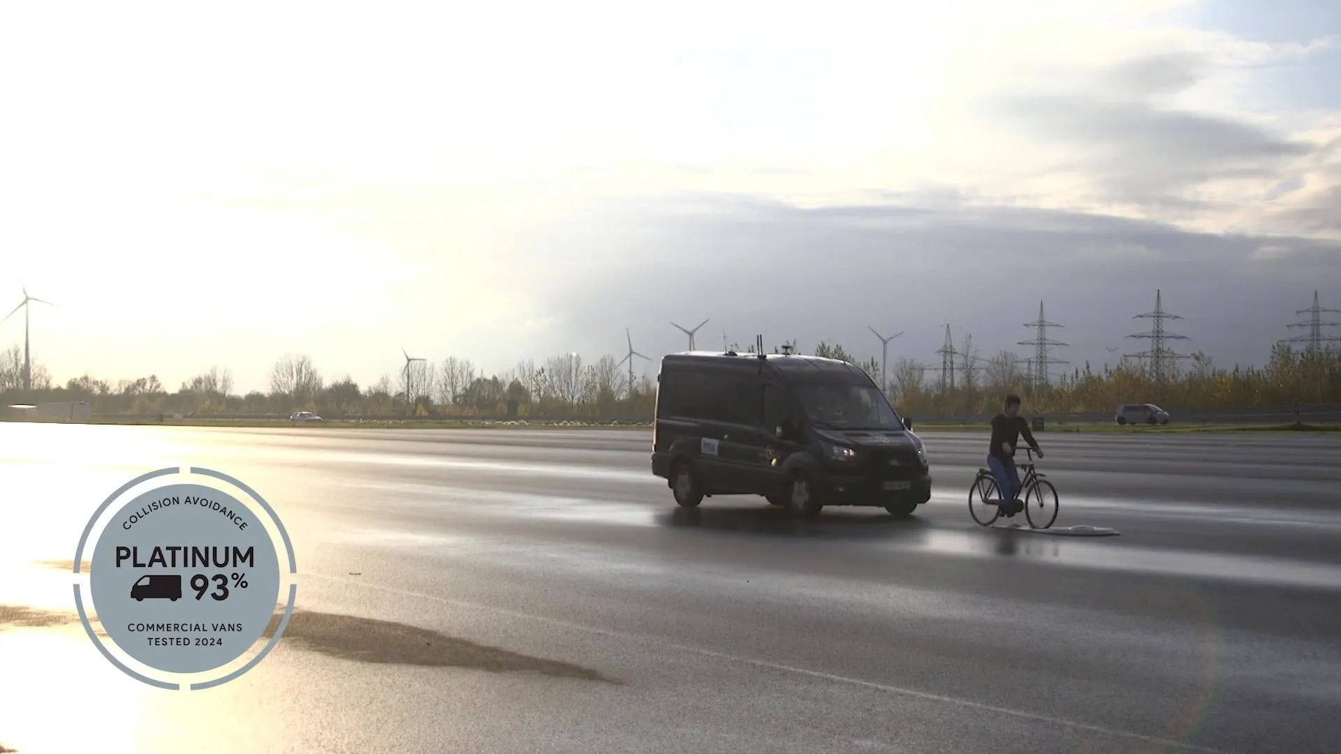 Lista ocen bezpieczeństwa samochodów dostawczych rośnie - Ford Transit